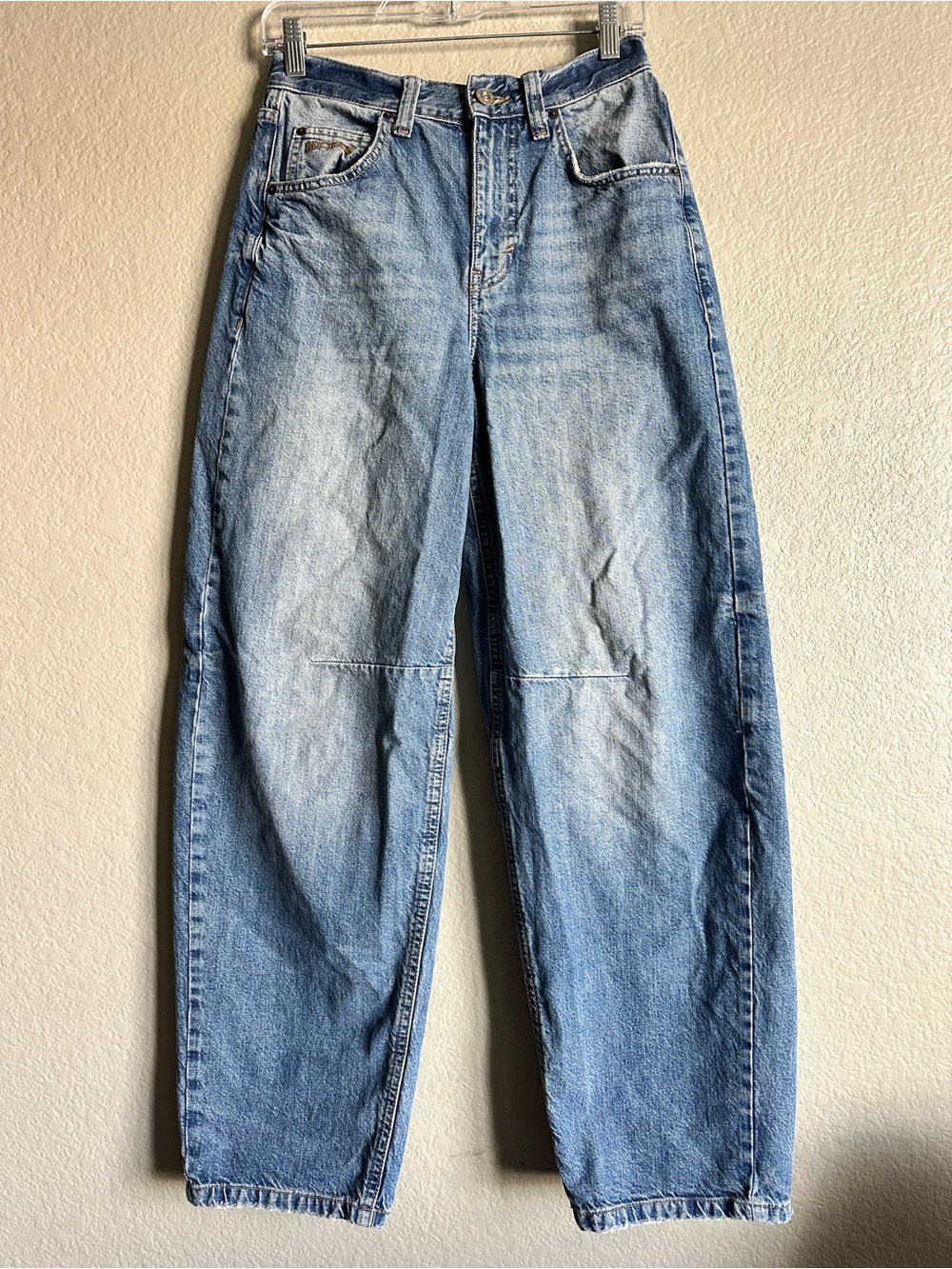 BDG Urban Outfitters Women’s Light Blue Relaxed Fit Jeans